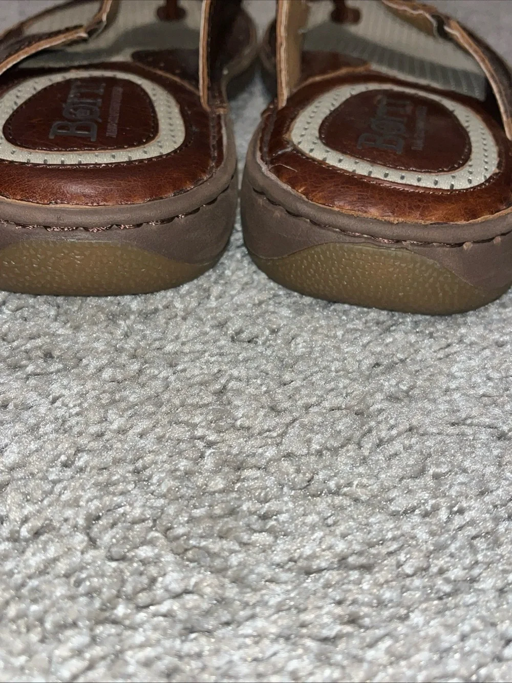 Born Jonah Sandals Mens 11 Brown Leather Thong Casual Comfort Shoes Hand Crafted
